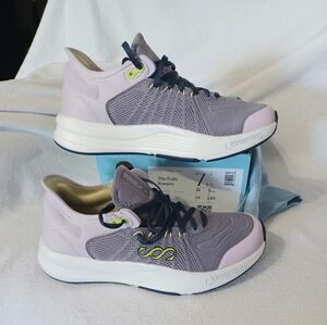 NIB Saysh The Felix Runner Size 7.5 In Starily Violet - *No Lid*